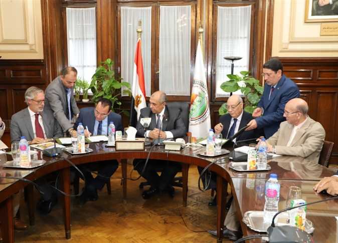 لجنة مطبقي المبيدات